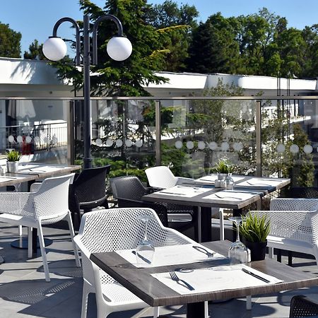Ihotel Slantschew brjag Exterior foto